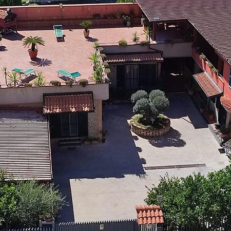 Midway House Italy Apartment Sant'Egidio del Monte Albino Екстериор снимка