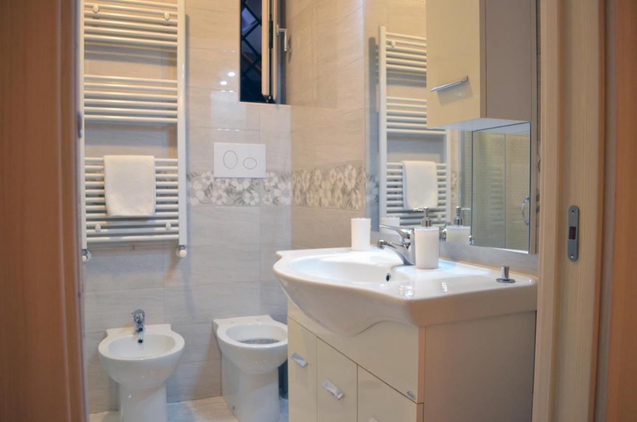 Midway House Italy Apartment Sant'Egidio del Monte Albino Екстериор снимка