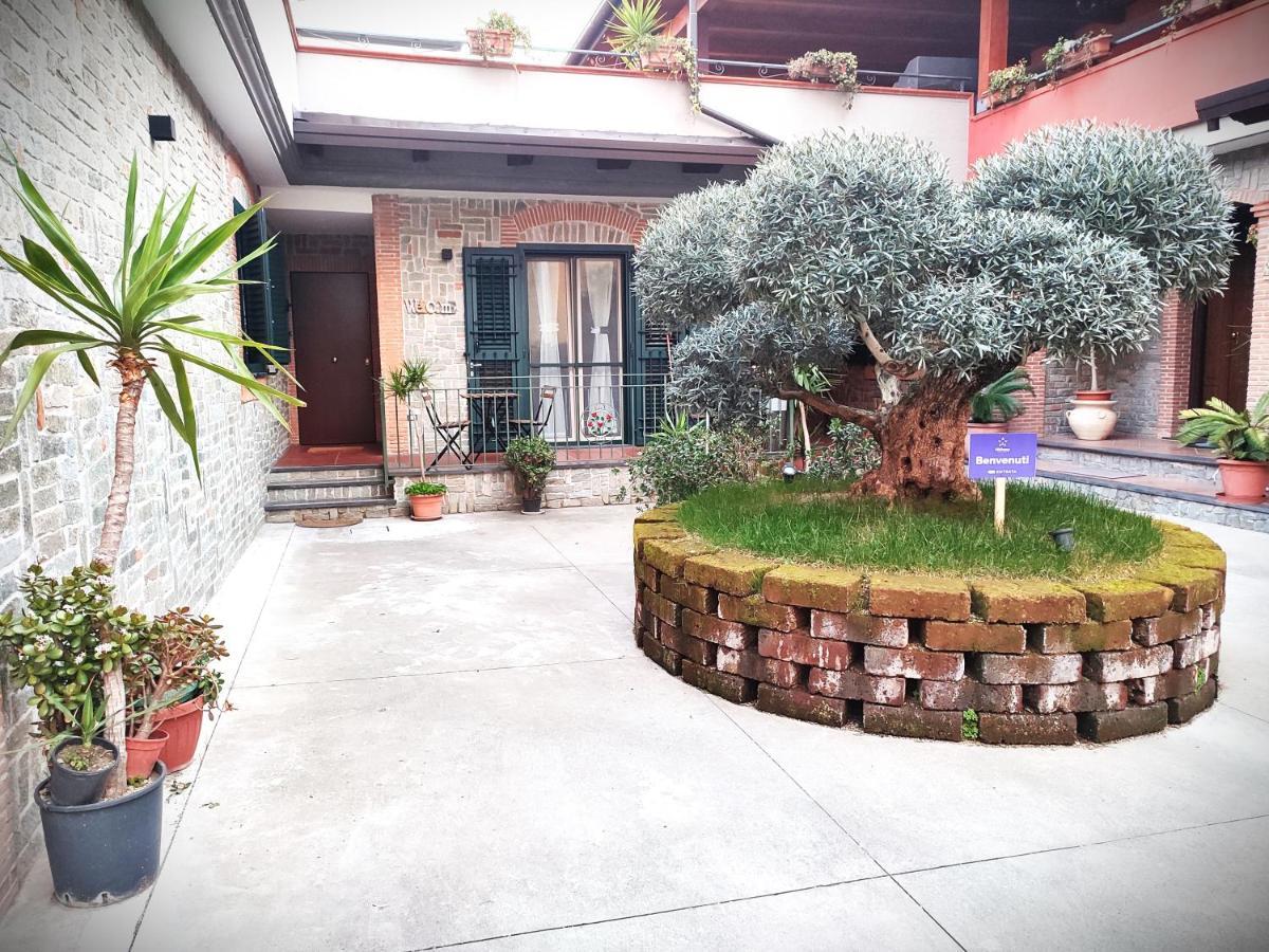 Midway House Italy Apartment Sant'Egidio del Monte Albino Екстериор снимка